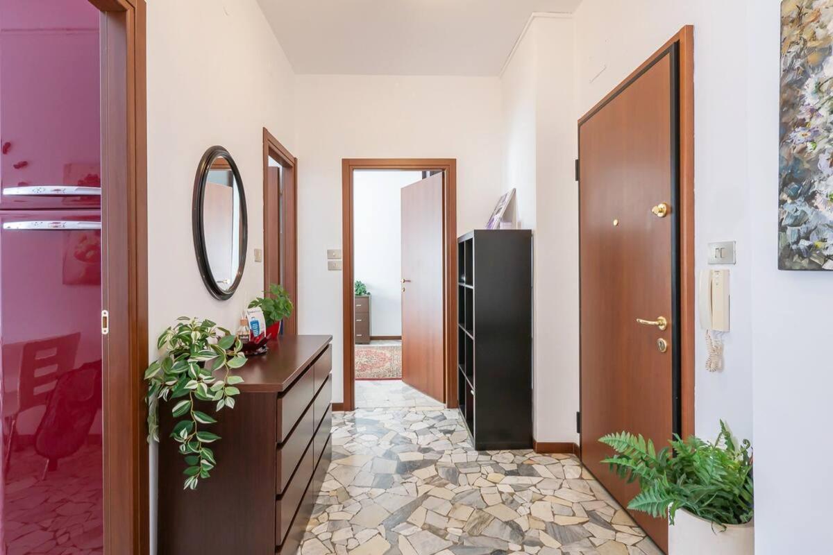 Ihost Apartment - Veneziano 8 Milan Exterior photo